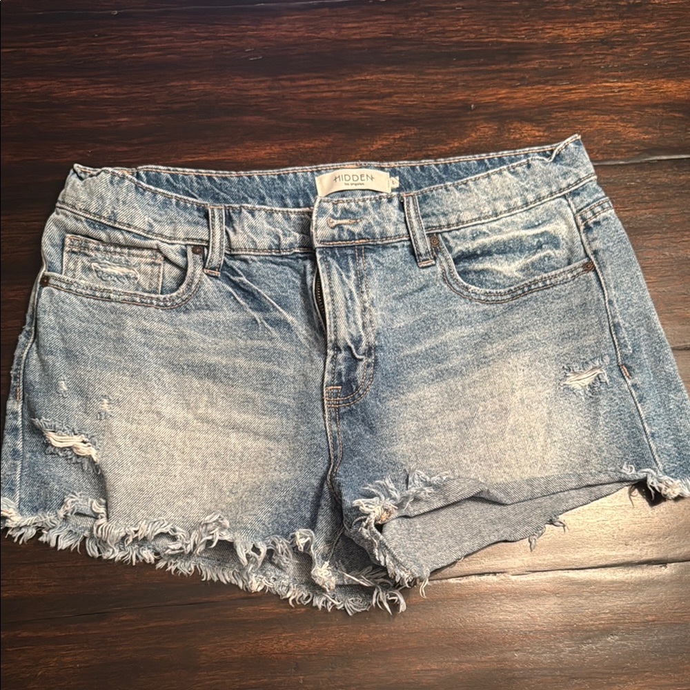 Hidden Women’s Jean Shorts Size Large